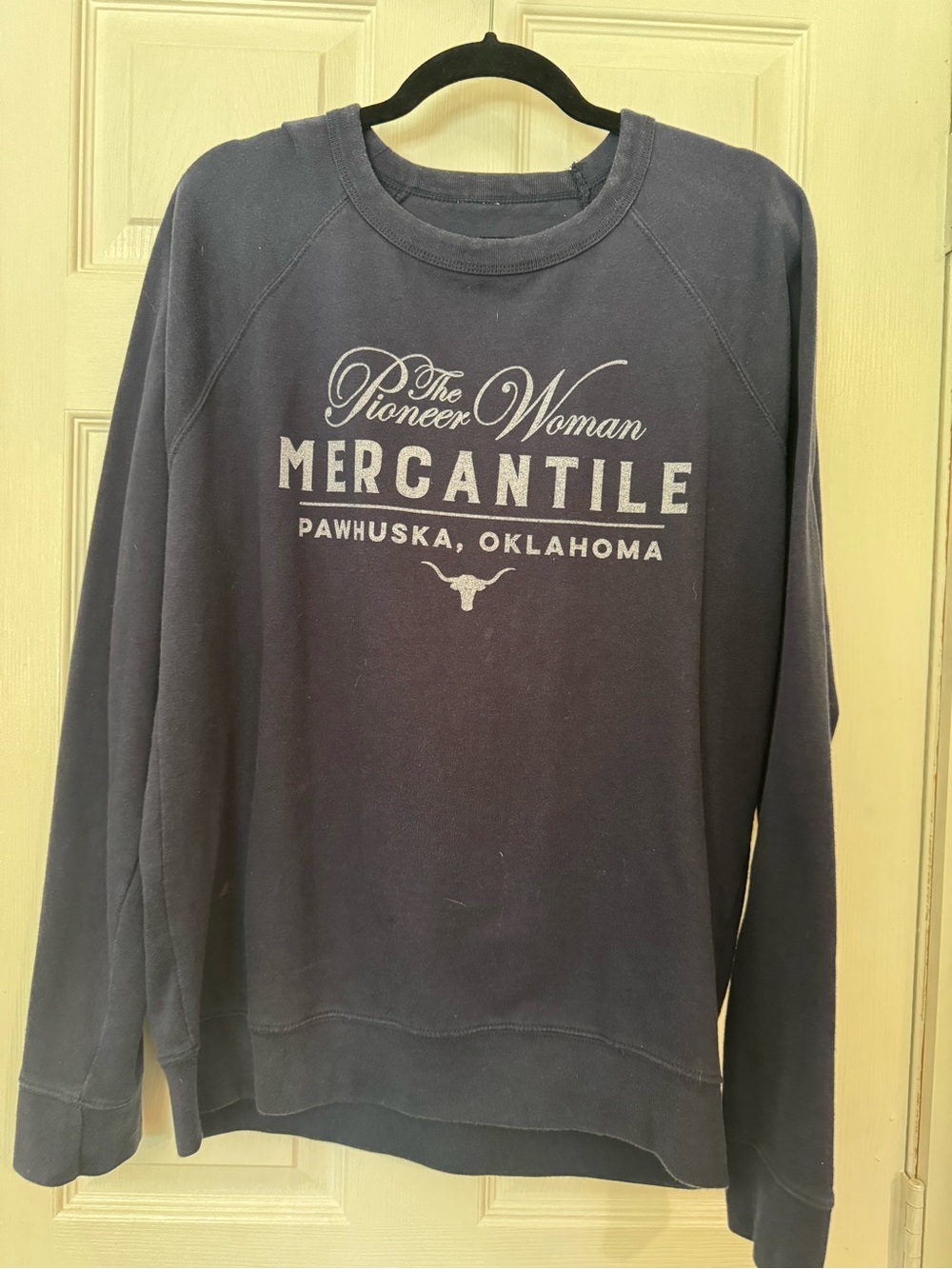 The Pioneer Woman Navy Blue Mercantile Crewneck Sweatshirt